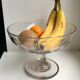 Compotier corbeille à fruit en verre moulé début XXème