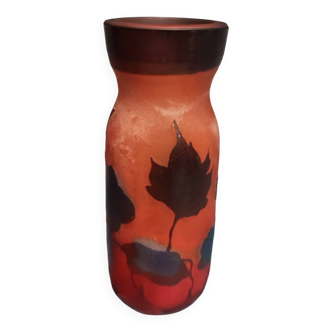 Acid-etched glass paste vase