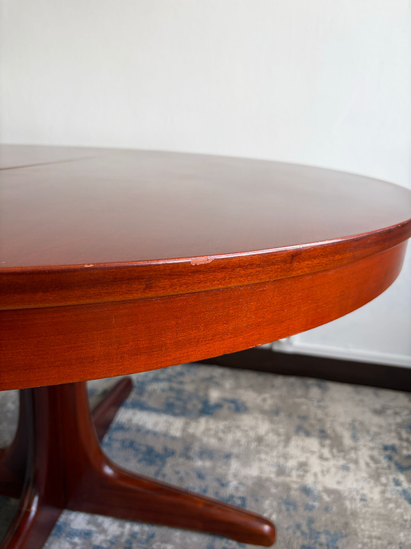 Extensible Baumann table