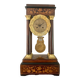 Pendule portique d'époque charles x, en marqueterie papillon et bronze doré xixe