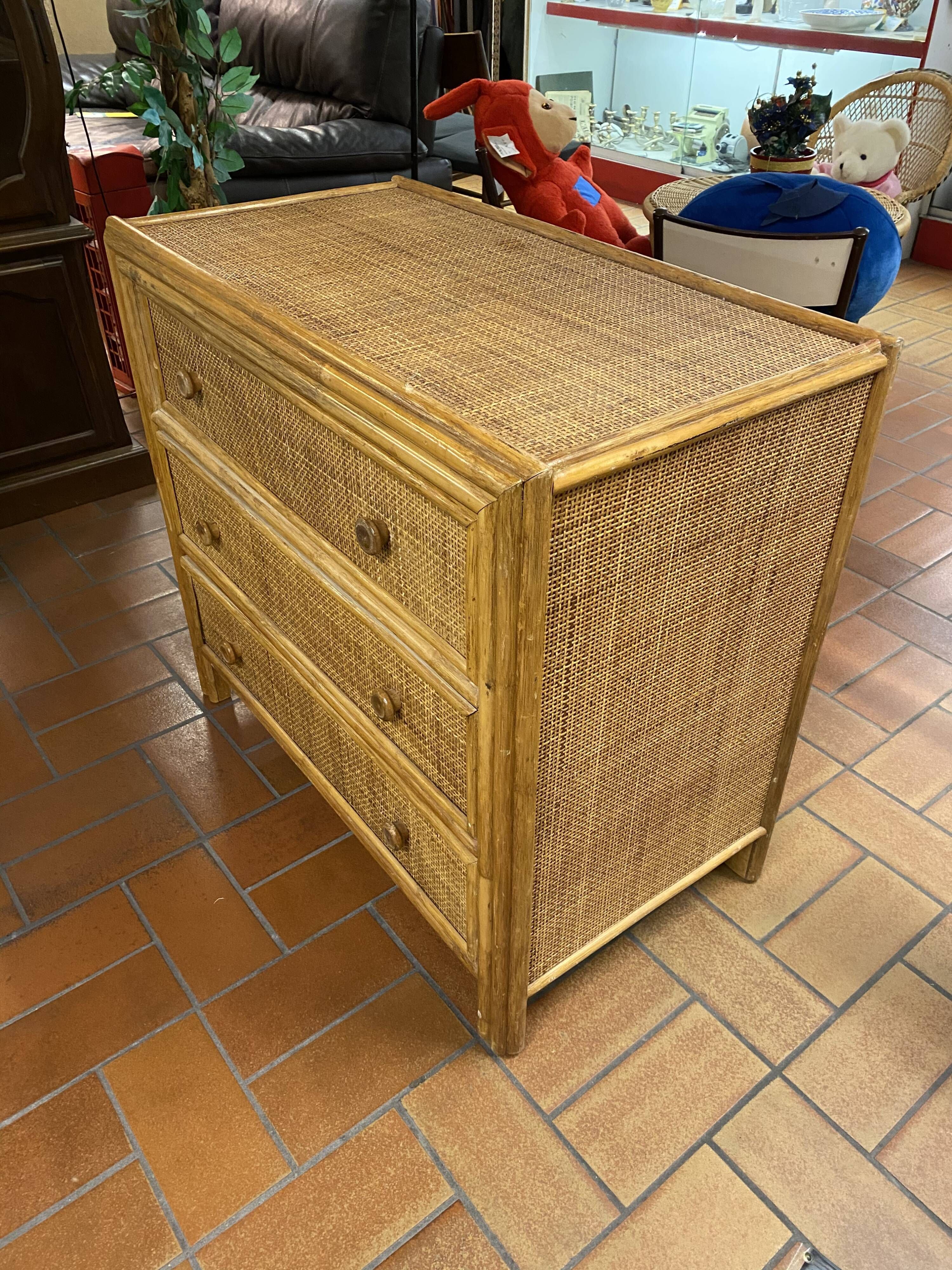 Commode bambou