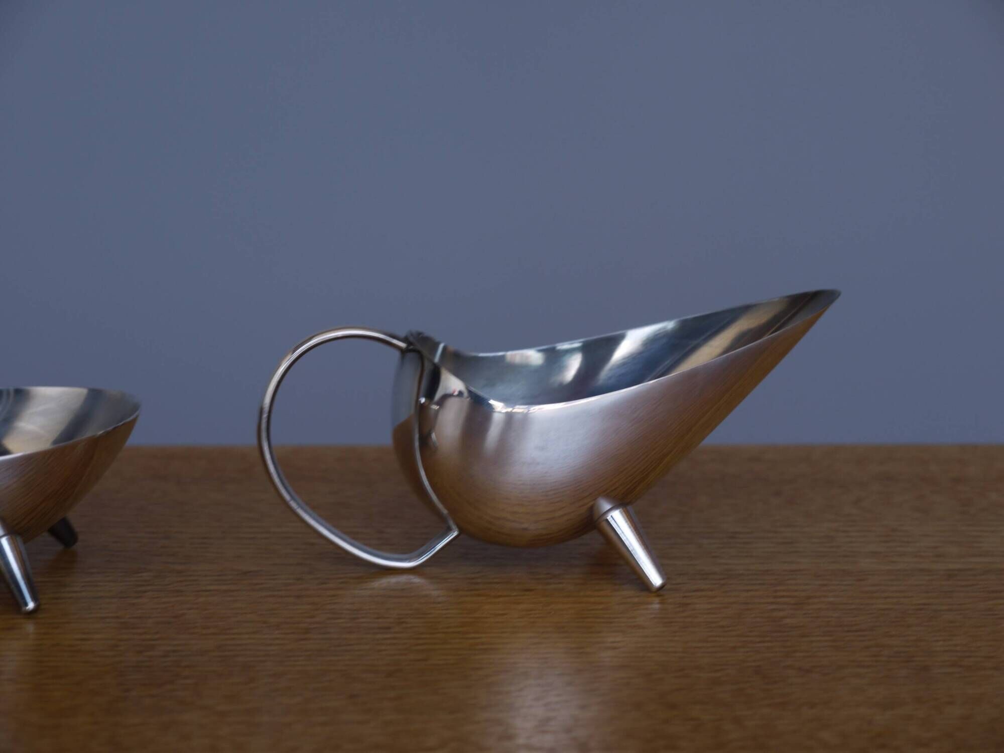 Service à lait et sucre sur plateau par Kurt Meyer pour WMF, 1953