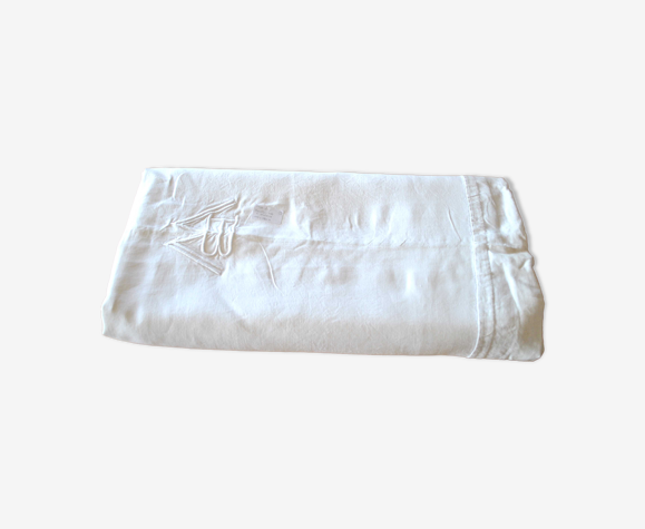 Draps brodé ajouré monogrammé WB 175x320 *T*