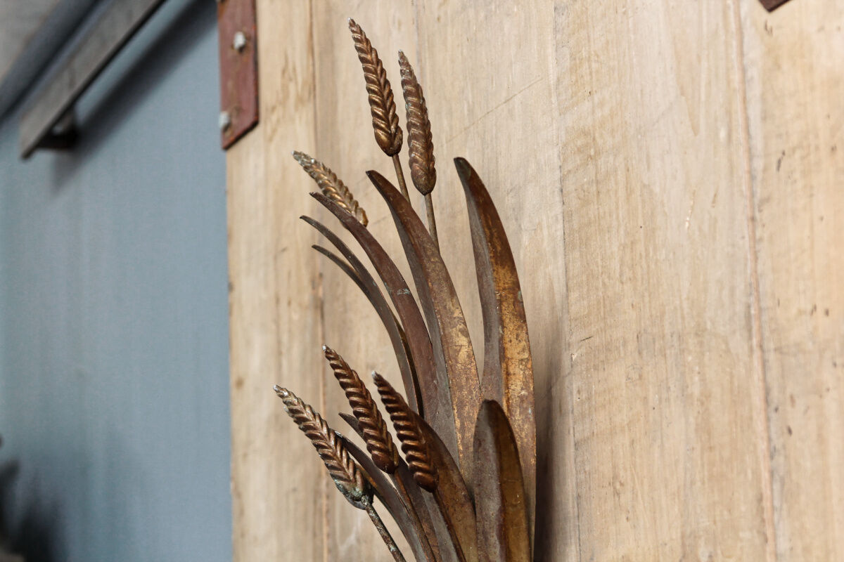 Wall lamp, sheaf of wheat