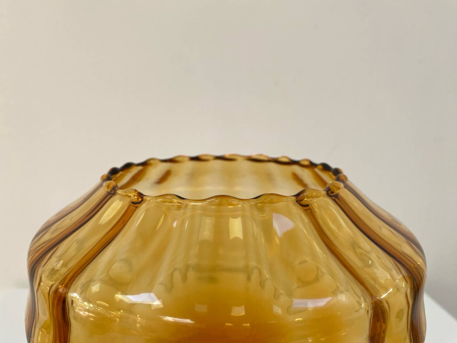 Amber glass dragée dish from Empoli, Italy - 1960s