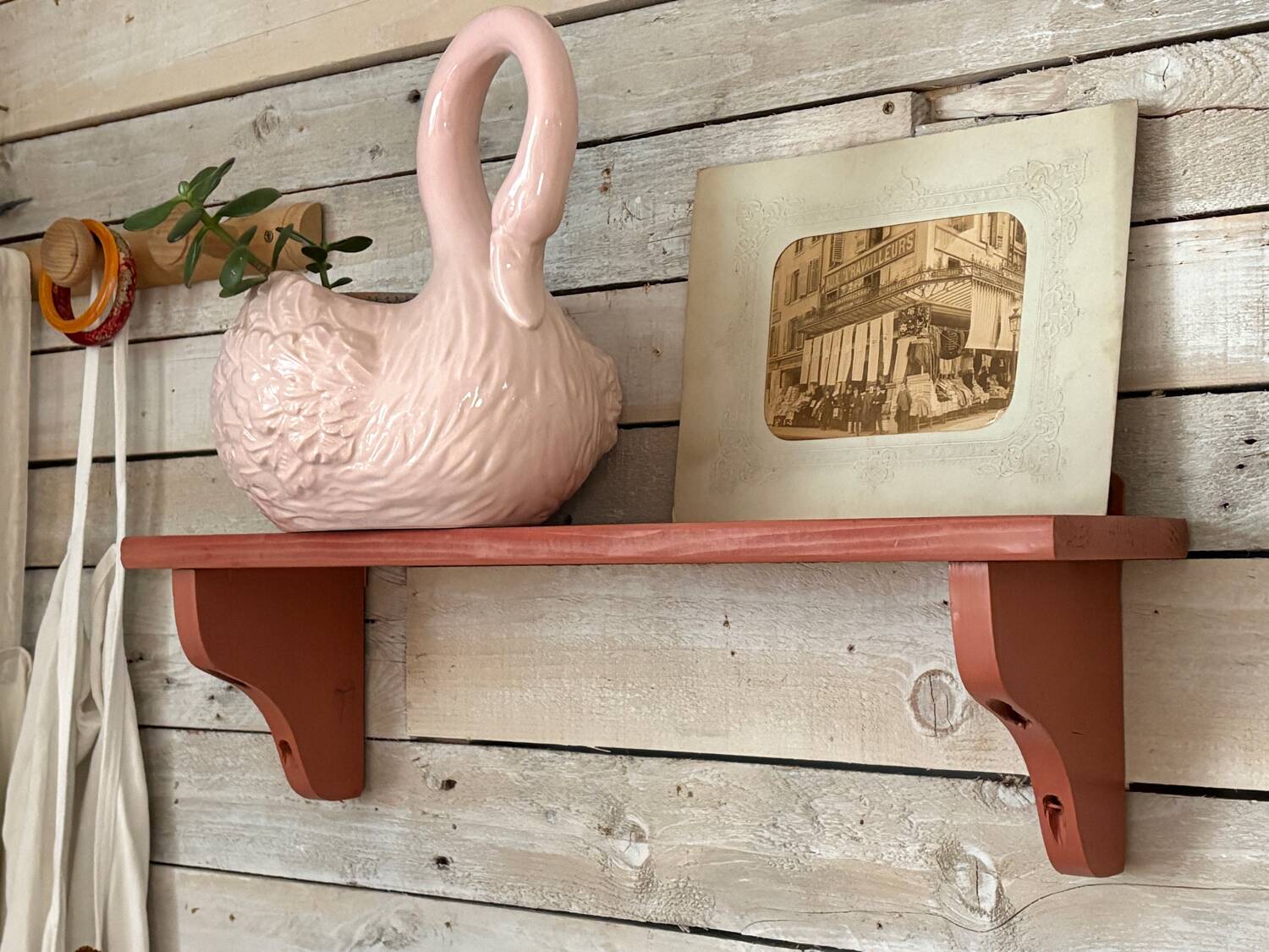 Bubble-gum pink wooden shelf