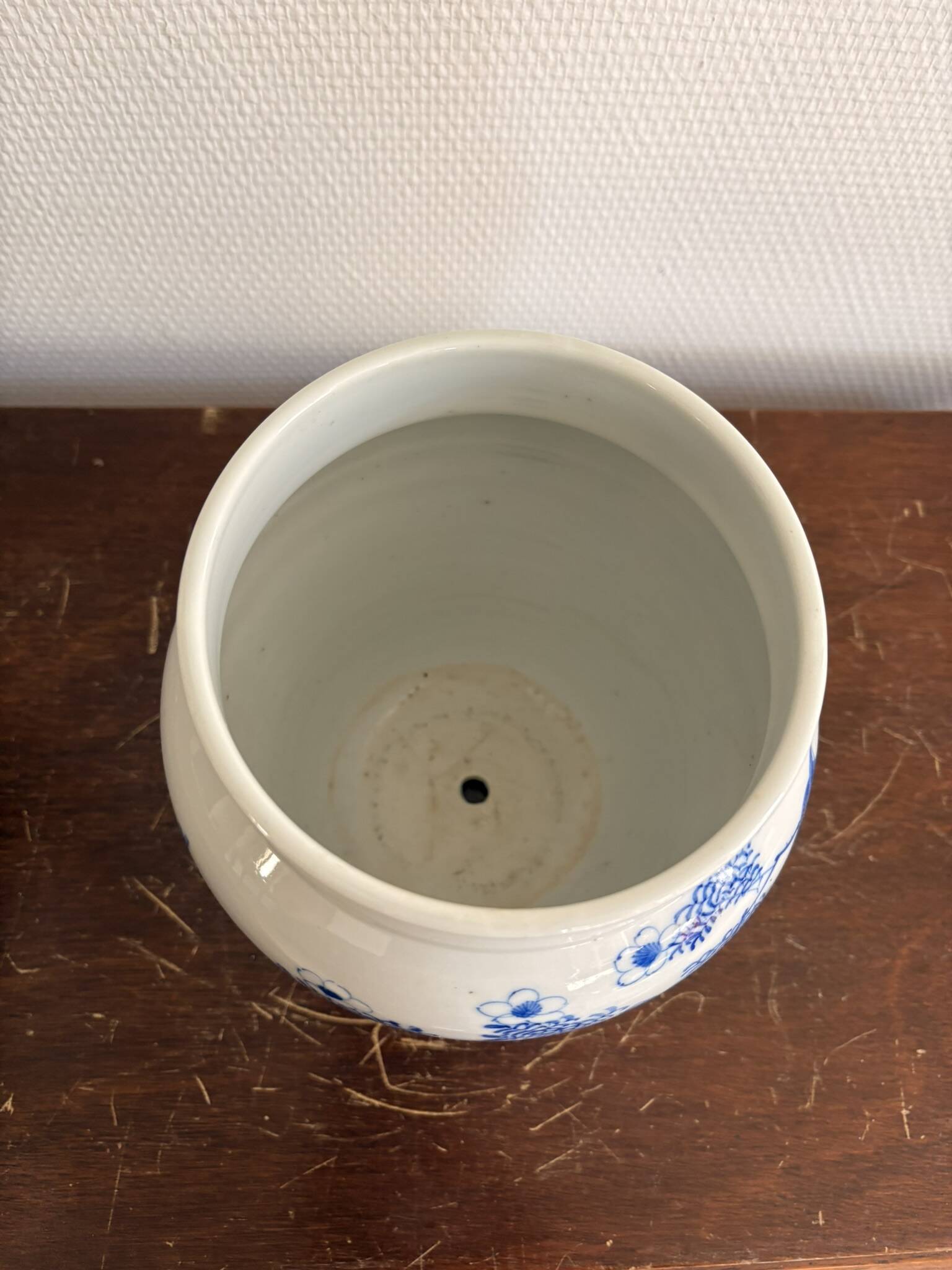 Ancient Vase Flower Pot Blue White Porcelain Bird Arita Imari Seto Peony