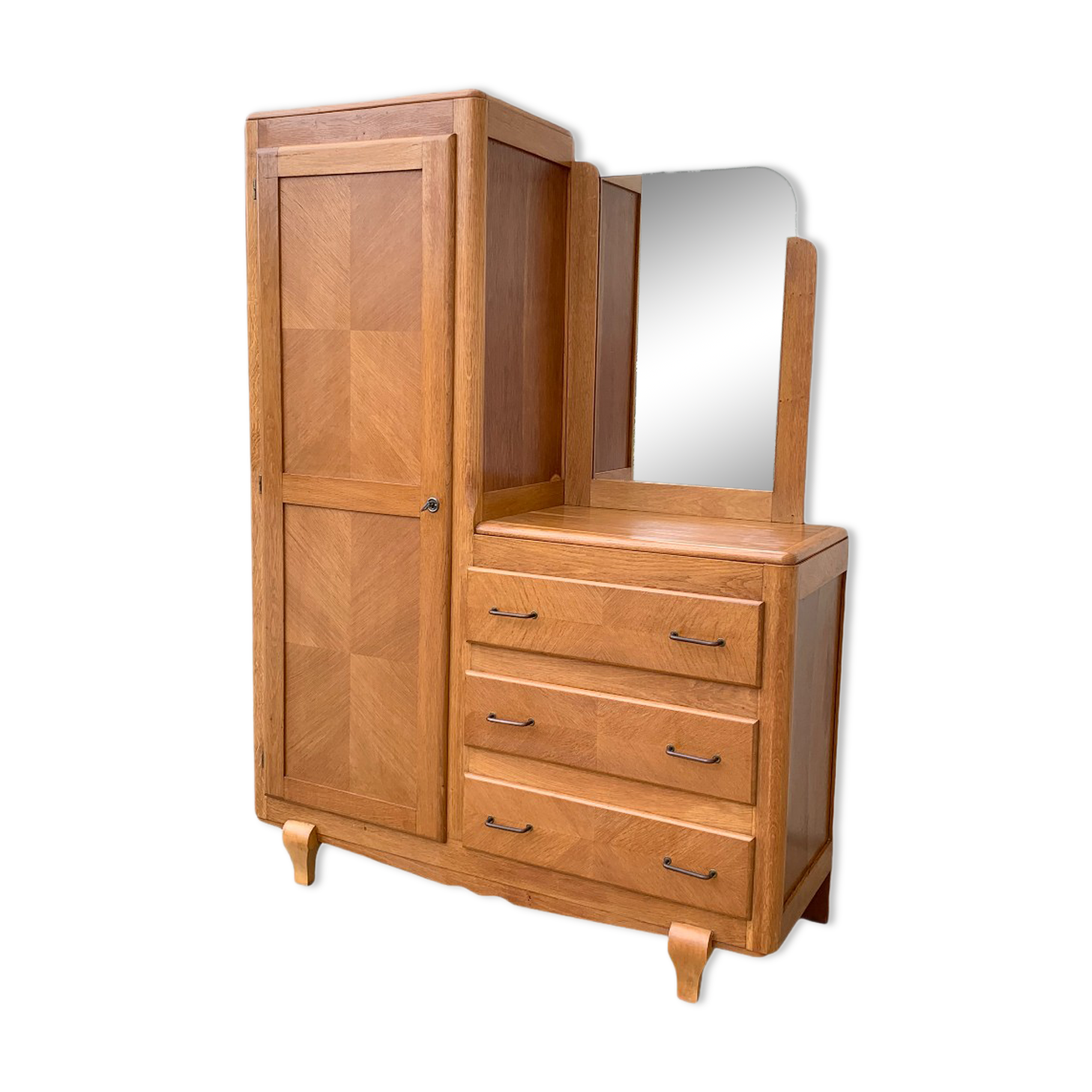 Asymmetrical vintage wardrobe 1950