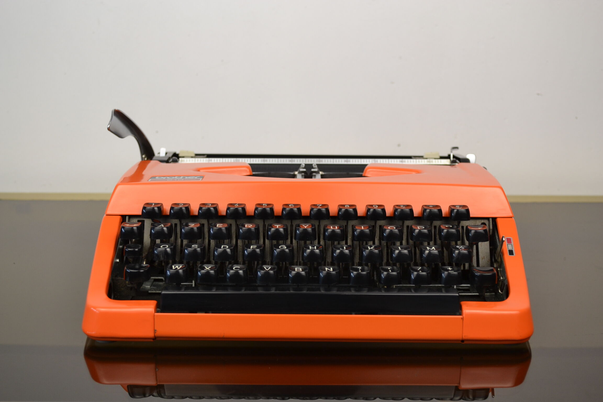 TYPEwriter Brother 210 orange 1975