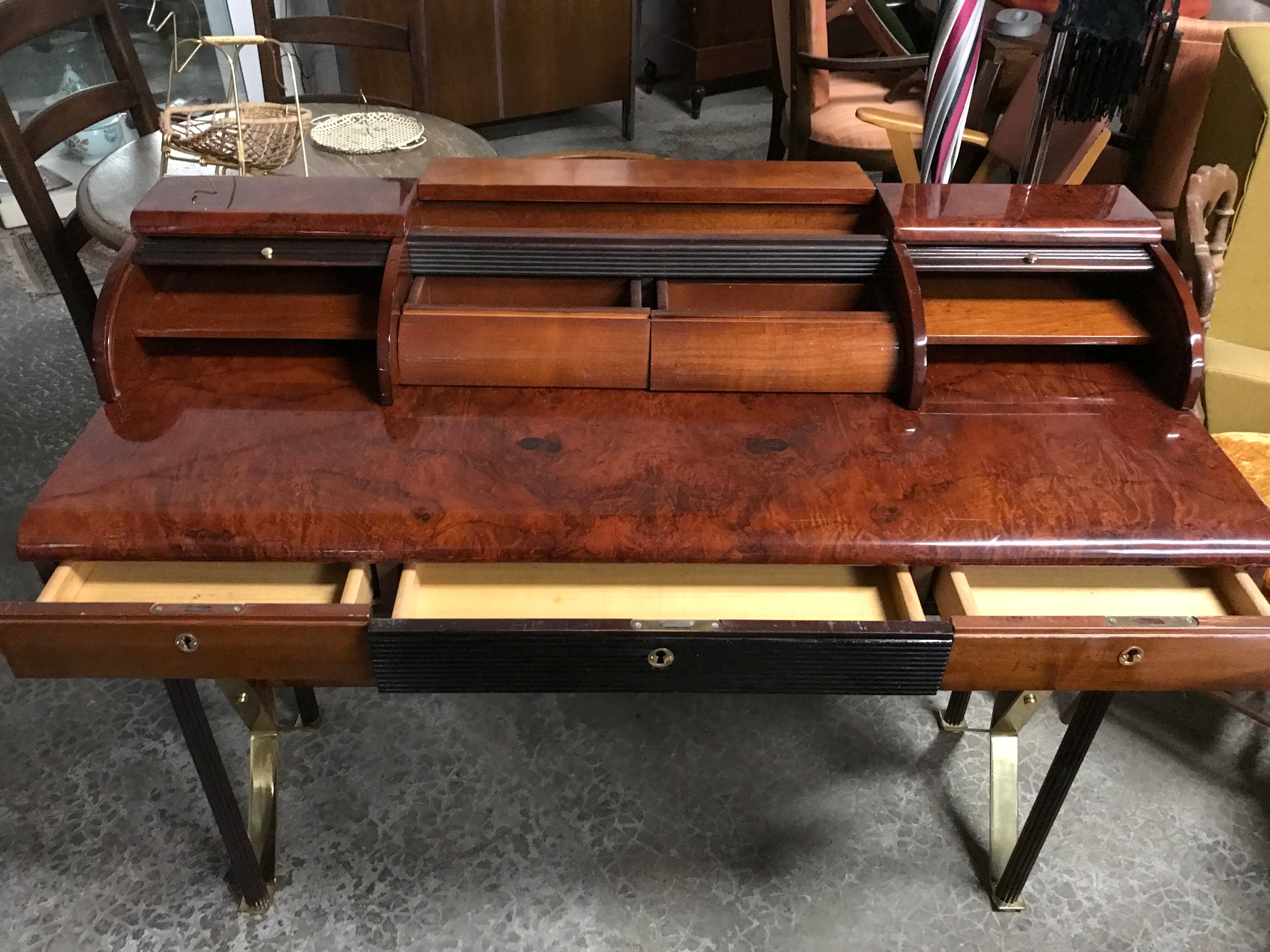 Art deco desk