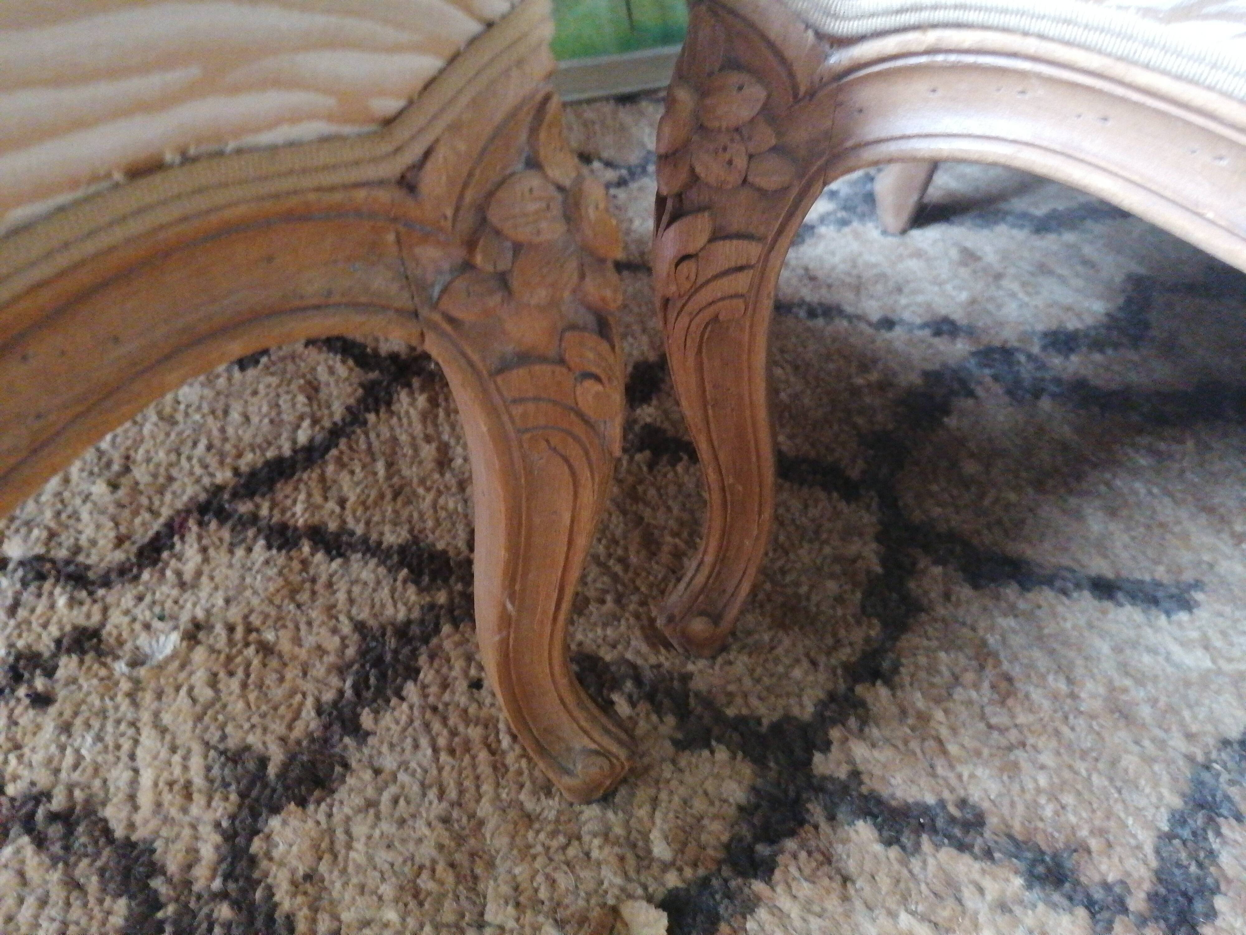 paire de fauteuils style Louis xv
