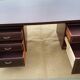 Bureau hollandais en acajou vintage