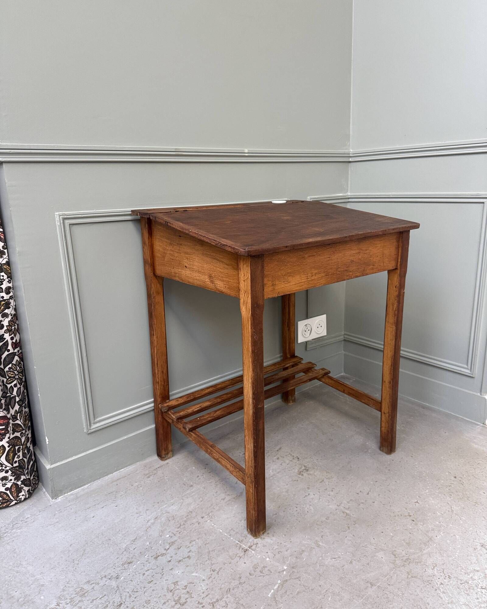 Antique wooden desk for children (renovated)
