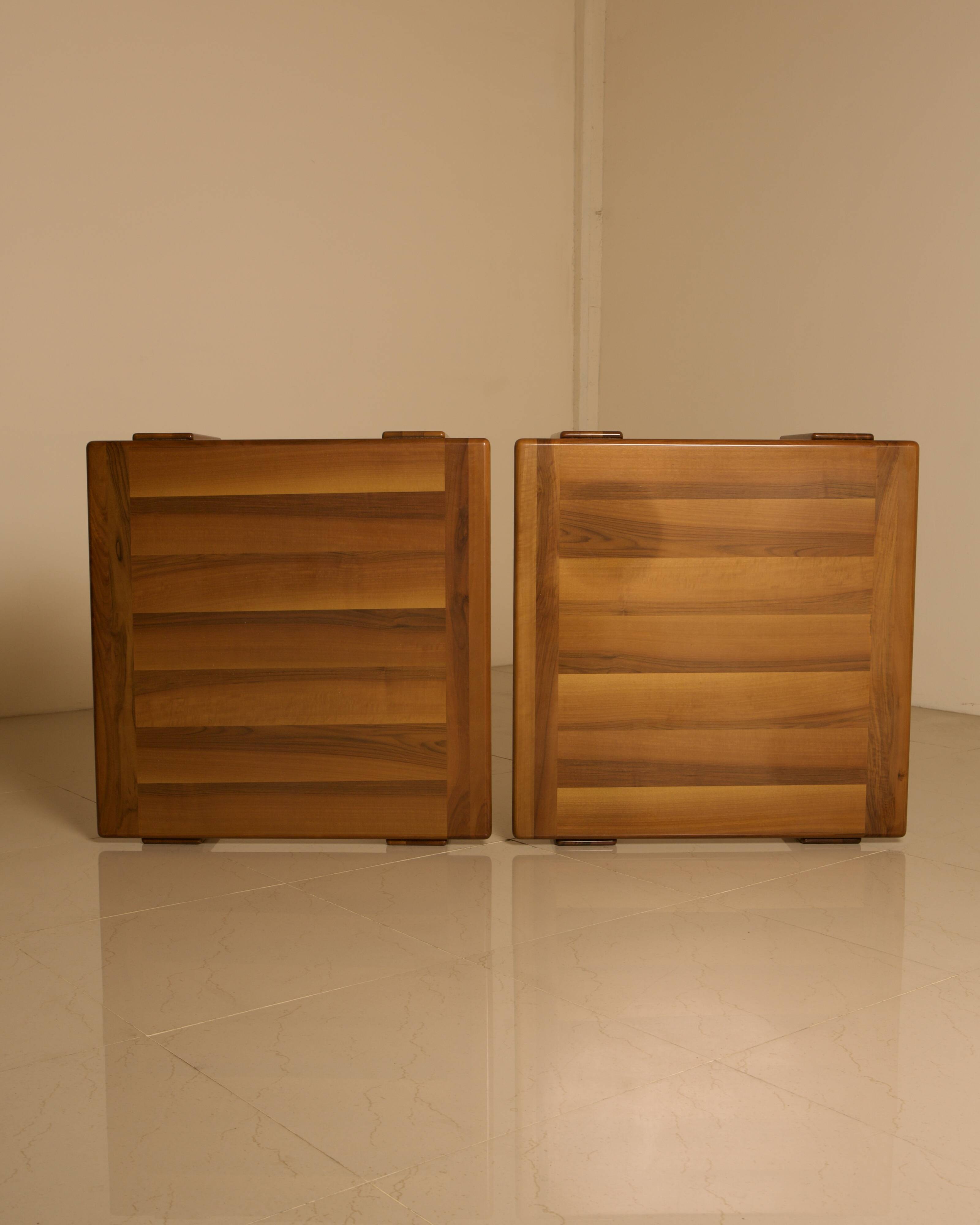 Pair of walnut coffee tables by Mario Marenco for Mobil Girgi 70's