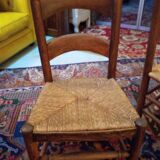 4 chaises anciennes