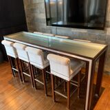 Solid wooden bar