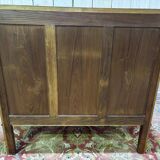 Commode en noyer de style Louis XV / rocaille