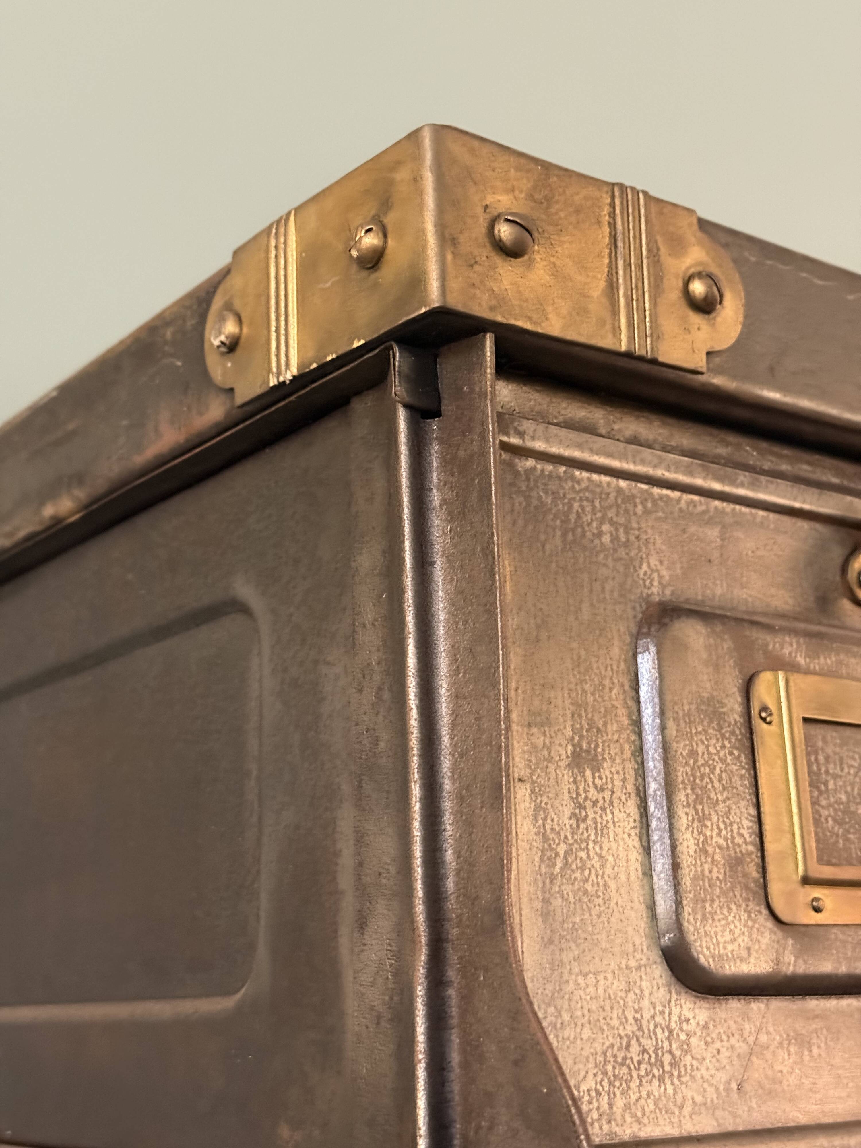 Strafor furniture 40 flaps - Exceptional