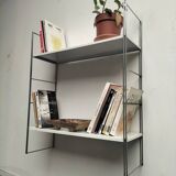 Metal string shelf