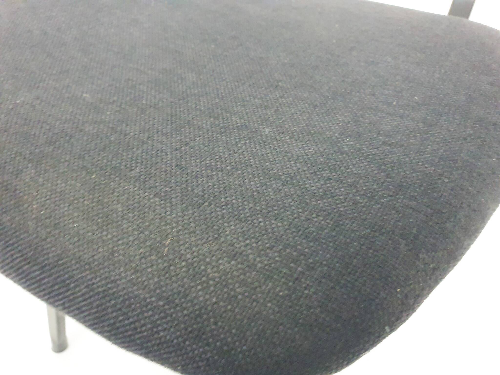 Friso Kramer for Ahrend de Cirkel "revolt" chair with arm remains, The Nether