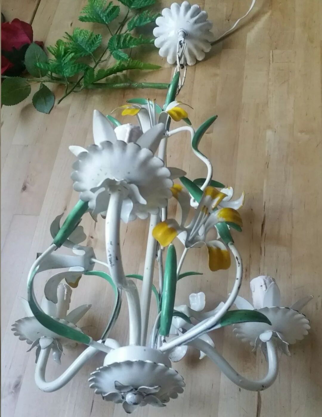 Vintage chandelier painted flower sheet