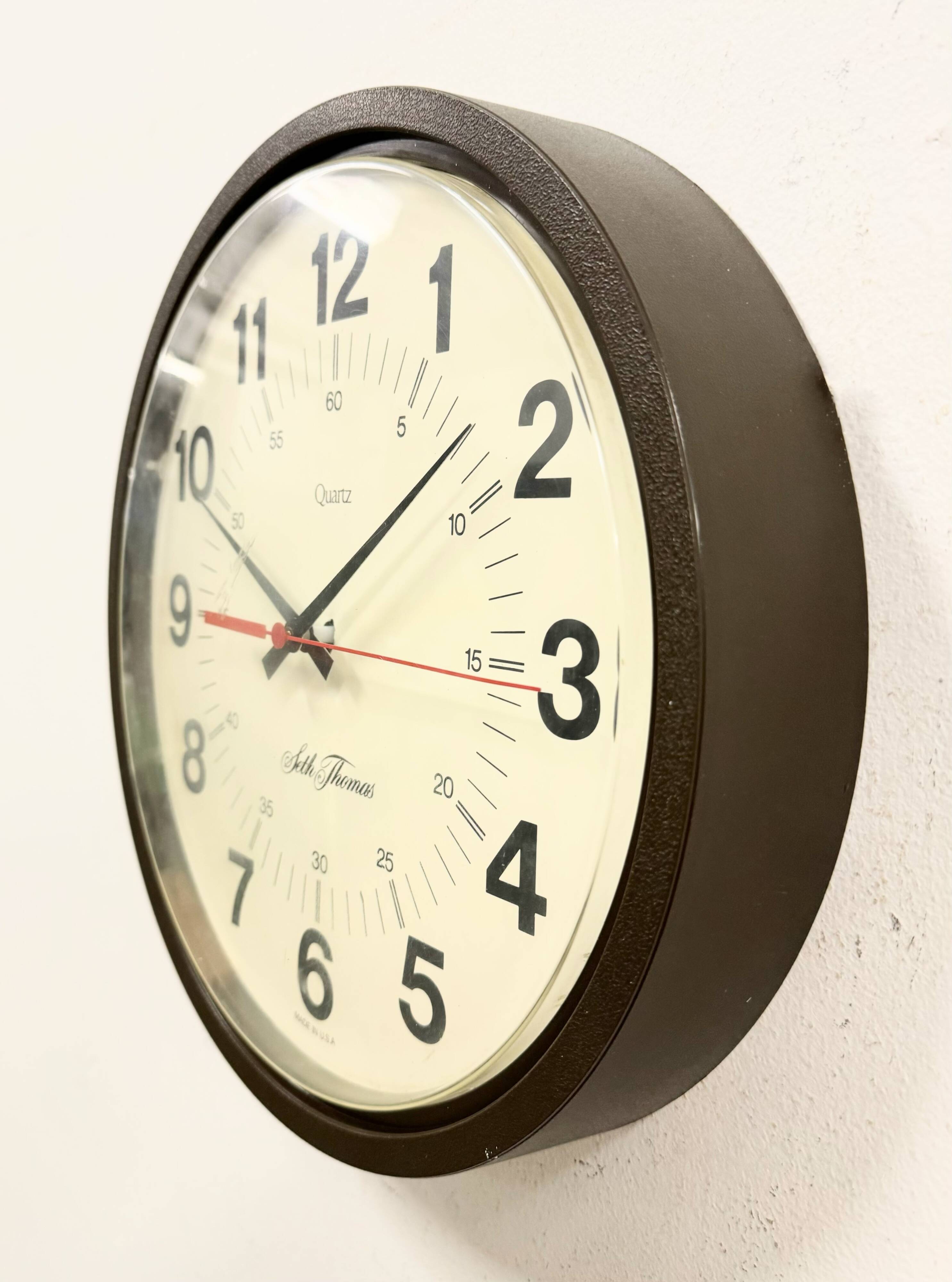 Vintage Brown Bakelite Wall Clock from Seth Thomas, 1980s