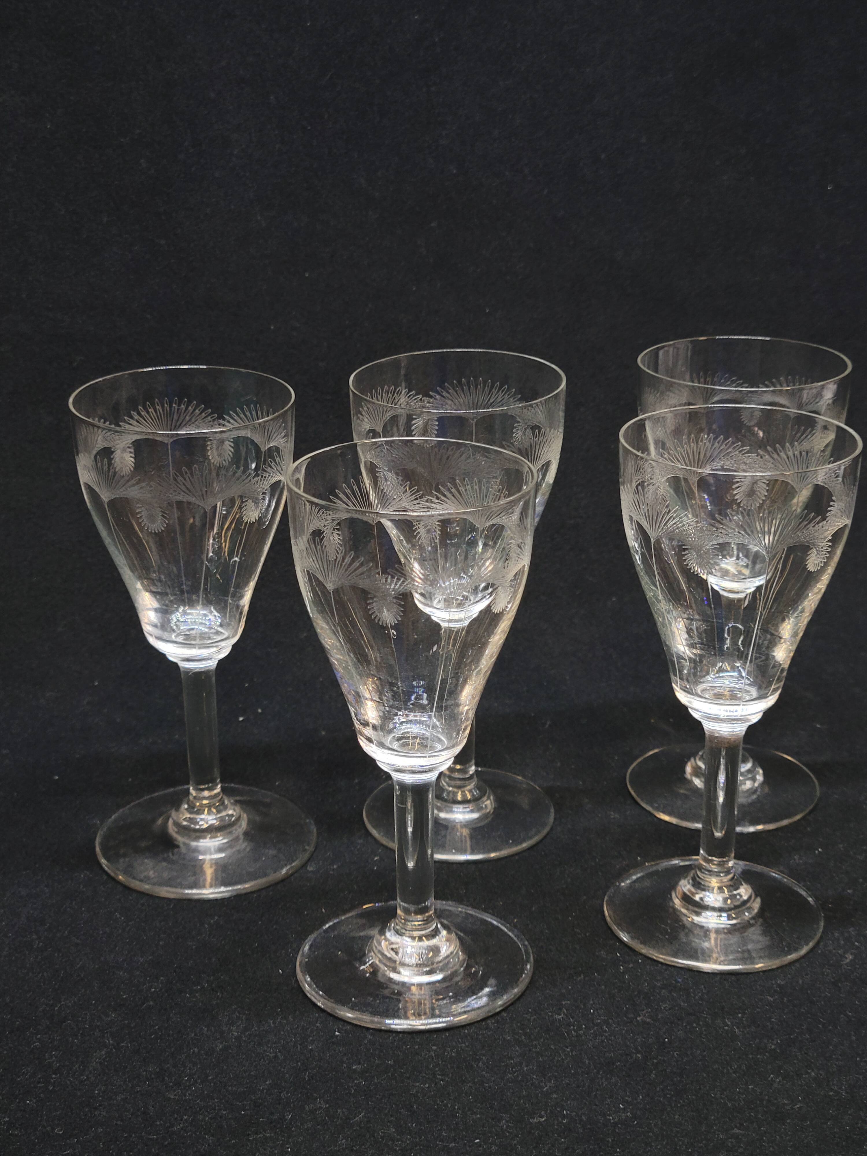 5 Old Port or Aperitif Glasses in Engraved Crystal with St Louis Palm Tree Decor?