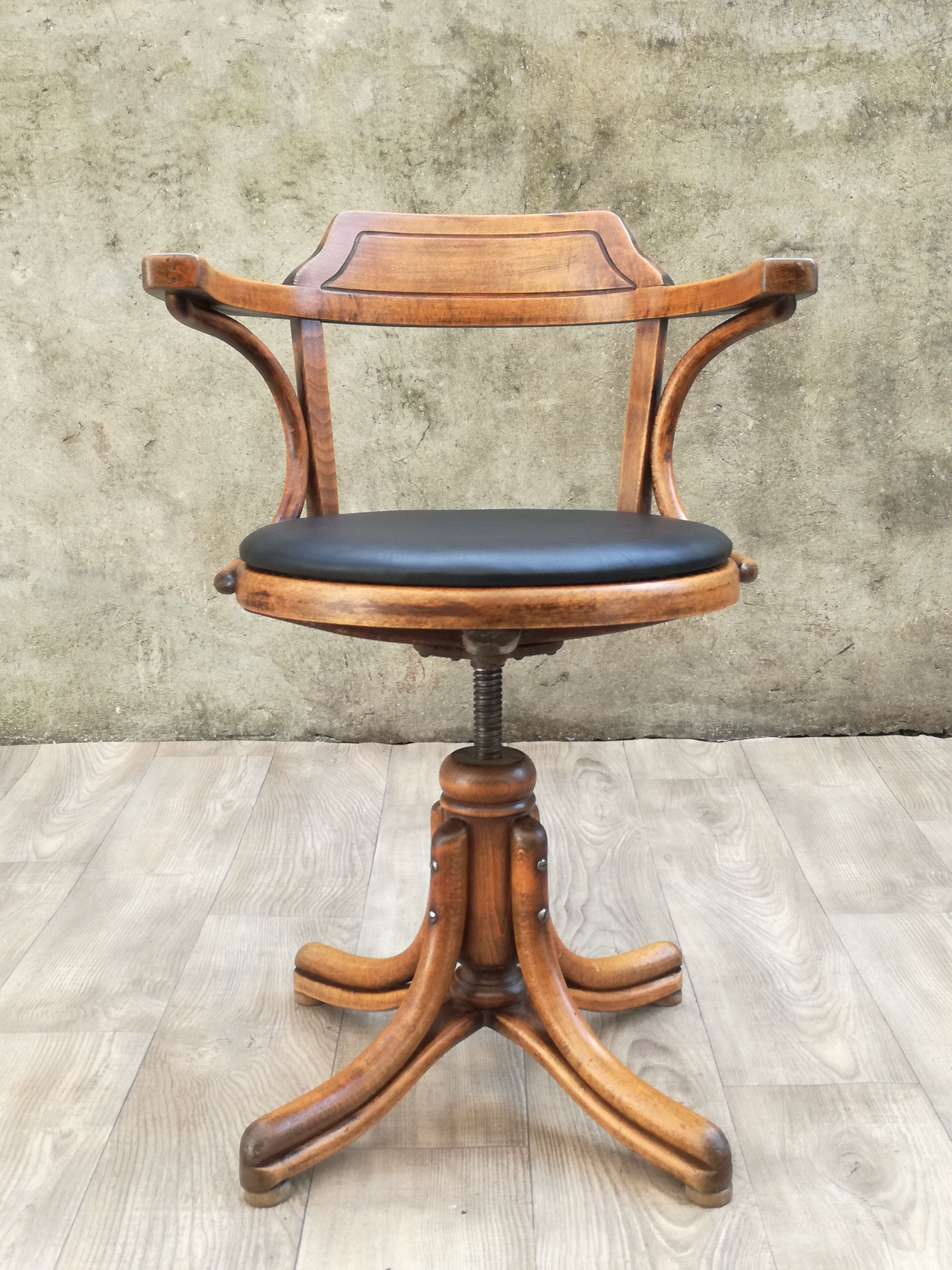 Thonet armchair