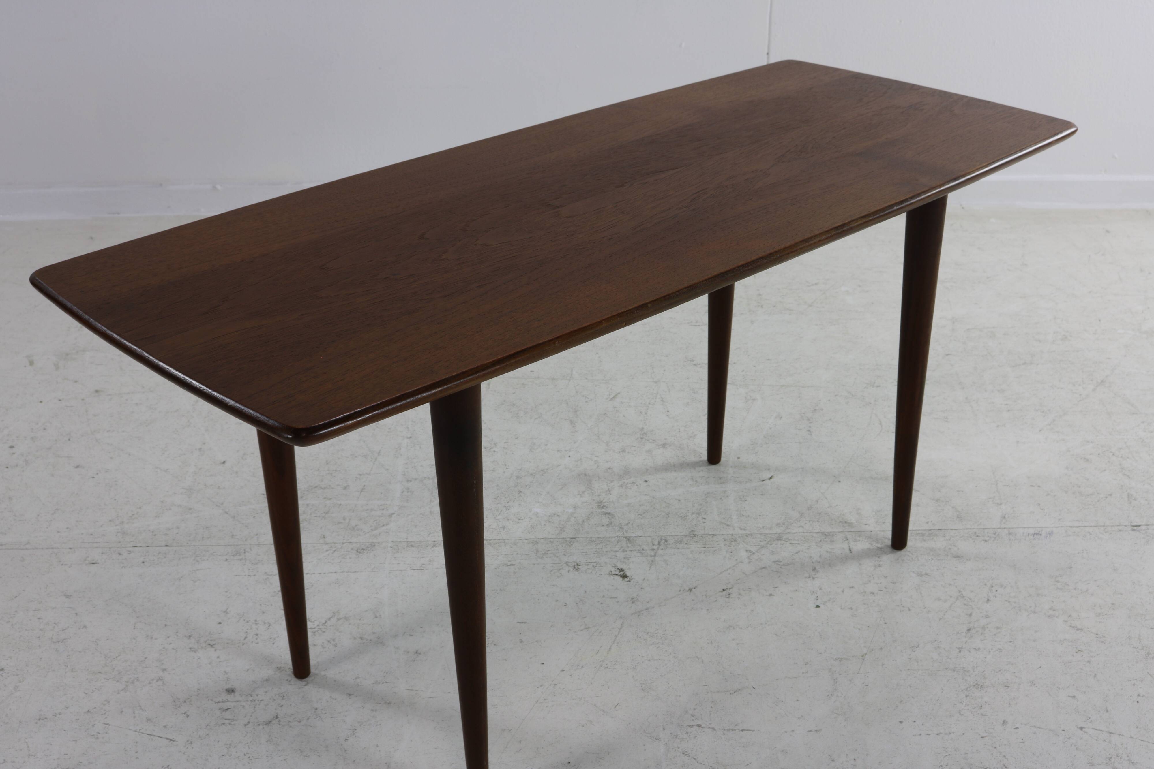 Sixties small side/coffee table by Louis van Teeffelen for Wébé