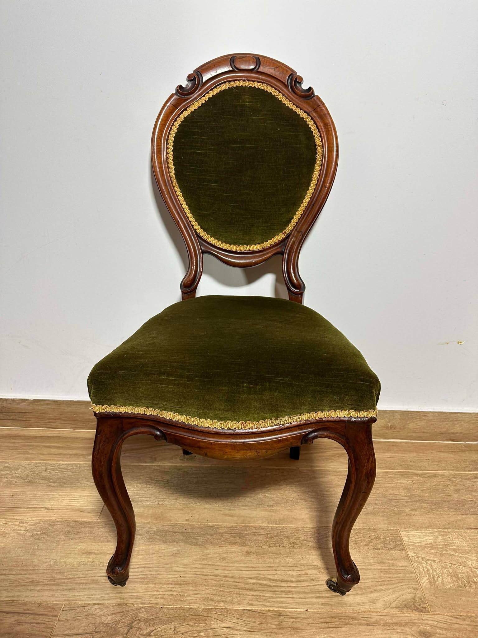 A pair of antique upholstered side chairs/Victorian balloon-back