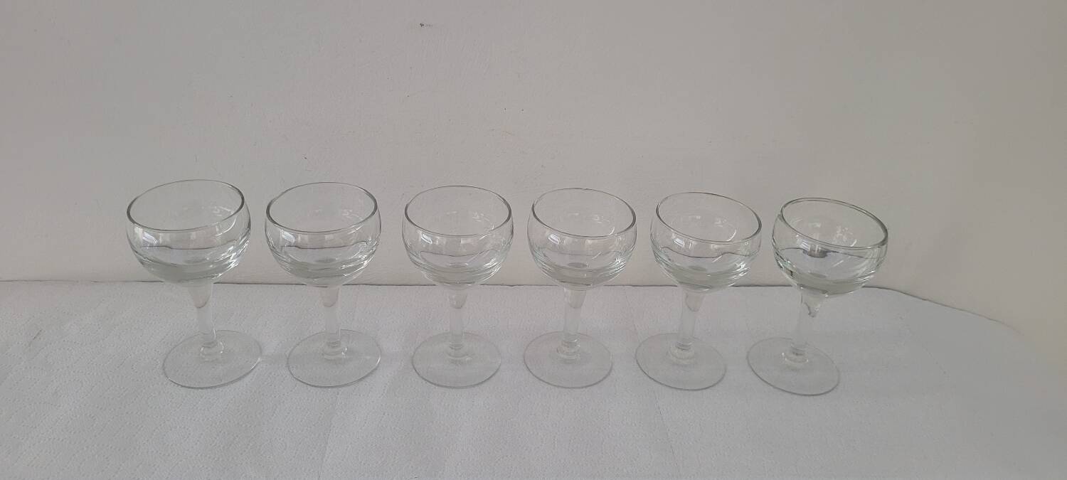 Bistro balloon glasses