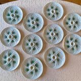 11 oyster plates 1960.