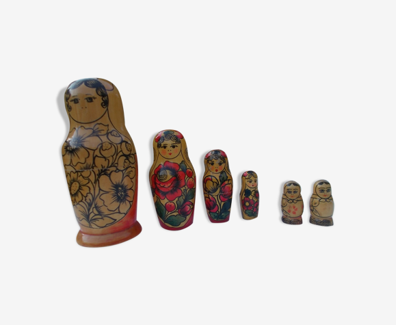 Ensemble de 6 poupées russes vintage