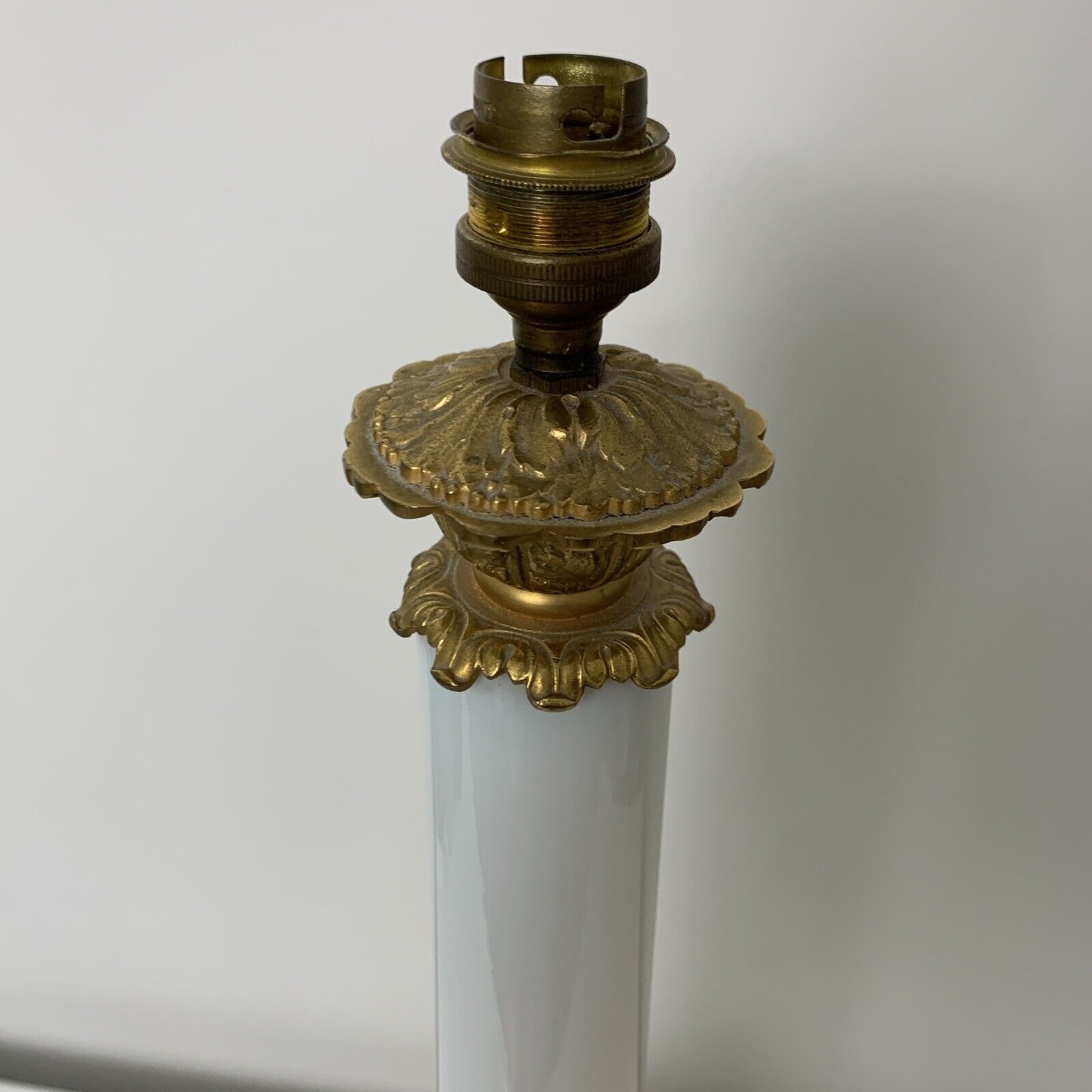 Foot in gilded bronze and opaline classic empire