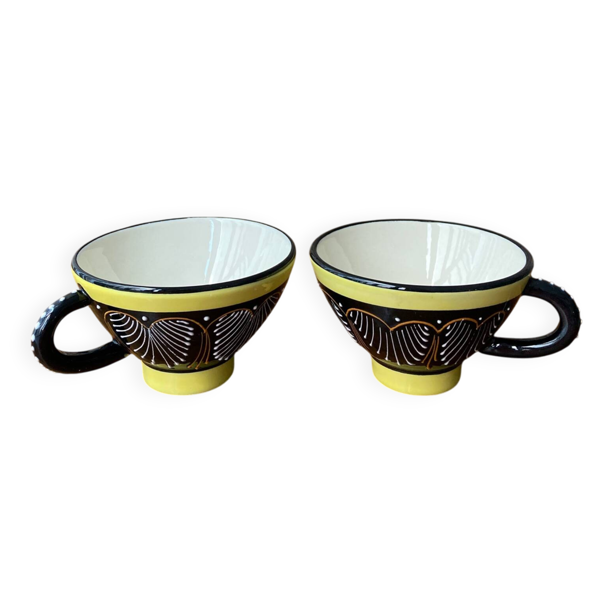 Paire de tasses Henriot Quimper
