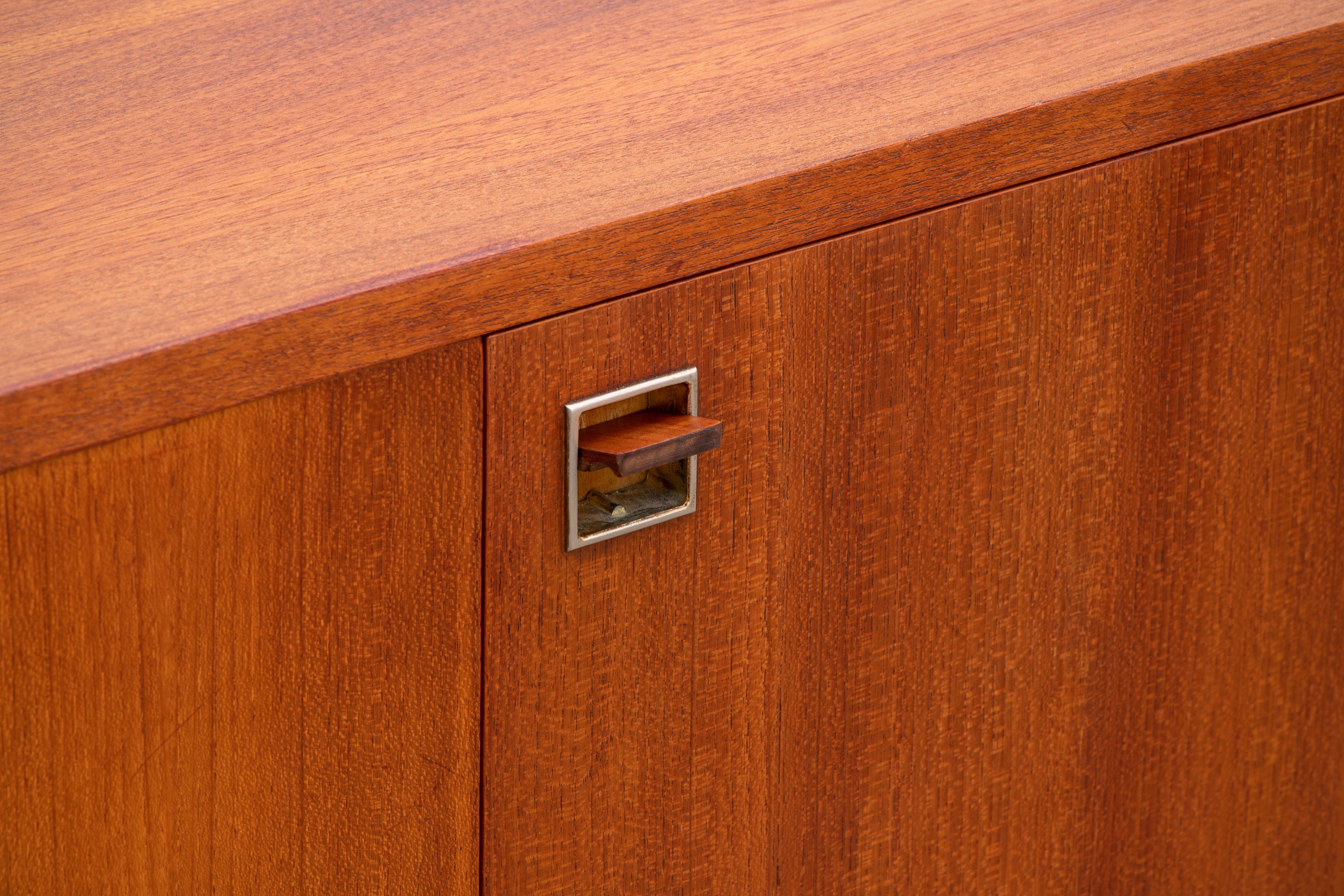 Scandinavian sideboard 300 cm