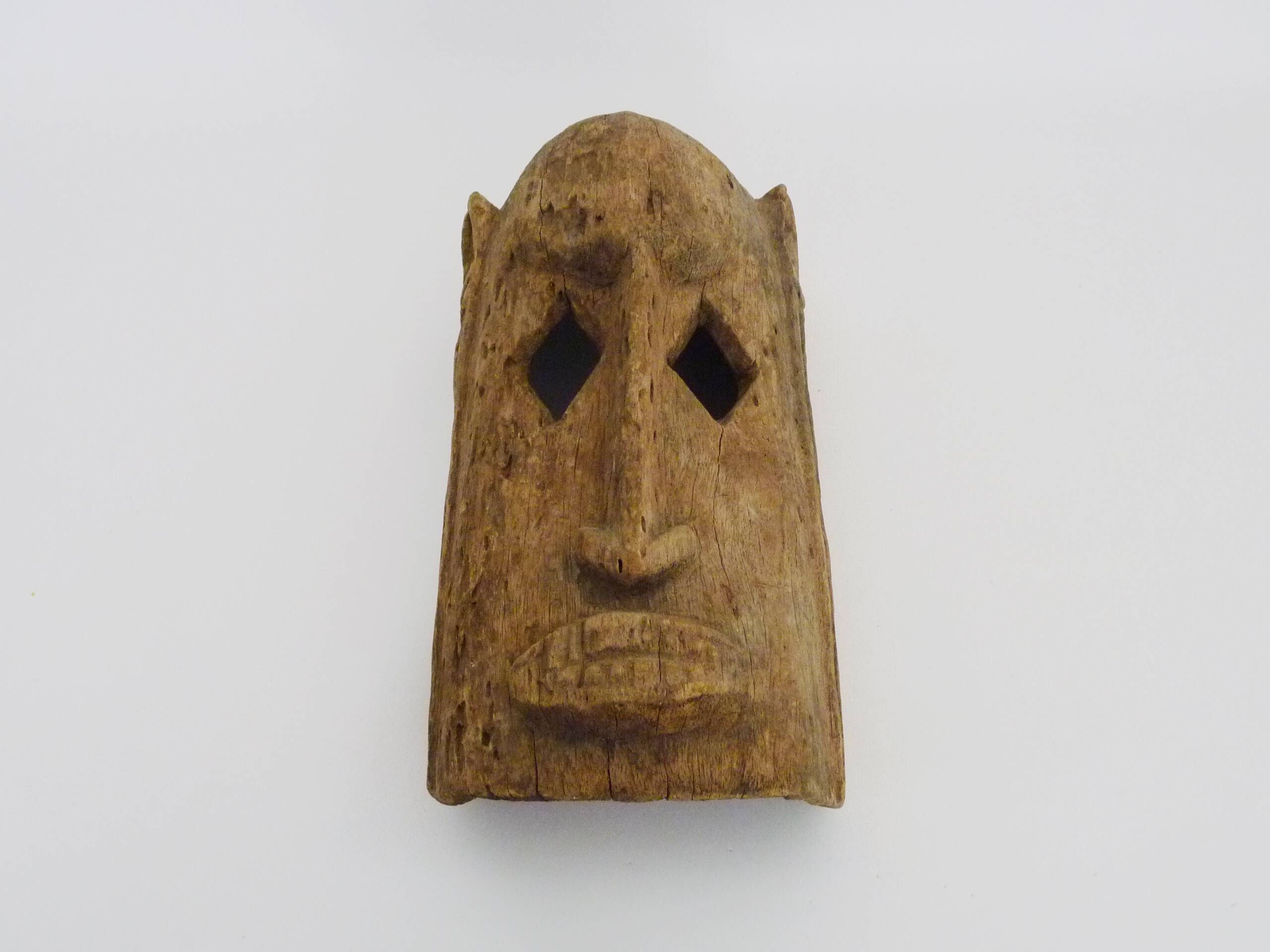 Old Dogon mask from Mali in wood. African mask from the 50s