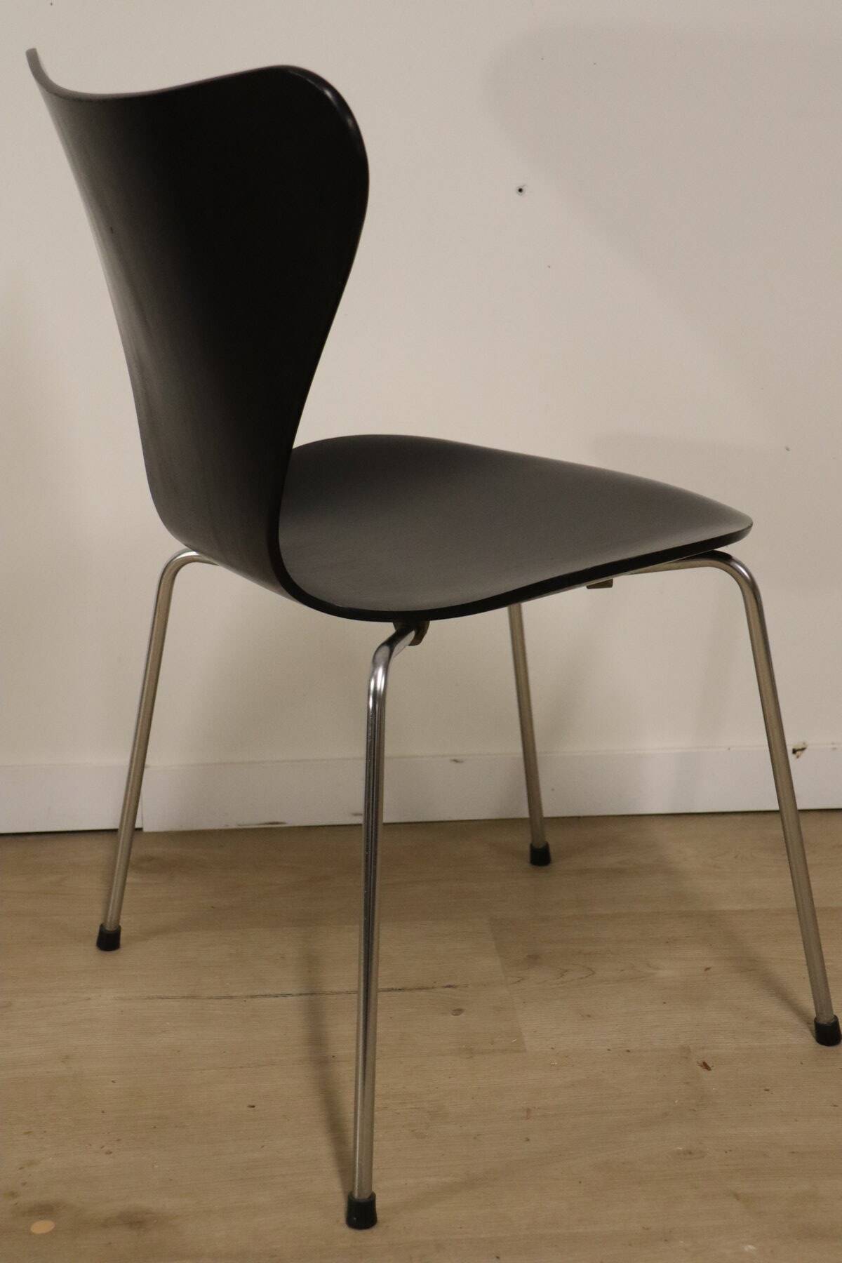 Chair Series 7 - First edition of 1955 - Arne Jacobsen for Fritz Hansen