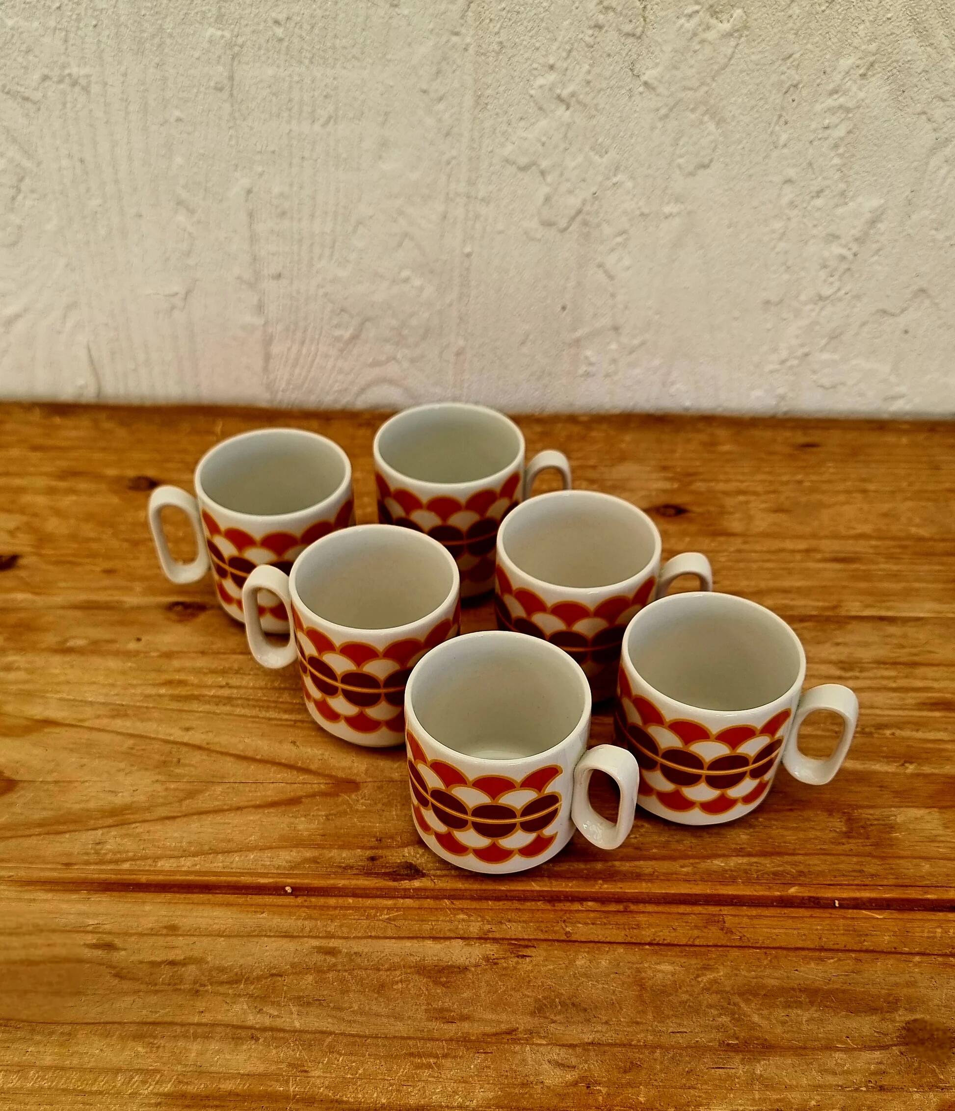 Set of 6 vintage ADP porcelain cups with orange decoration from the 1970s.