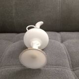 Vase aiguière en opaline vintage