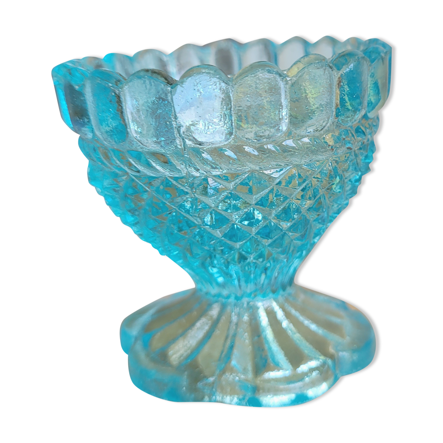 Blue glass shell diamond tips