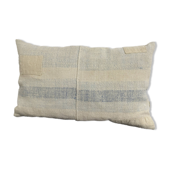 Handmade cushion in vintage fabric, Kilim style.