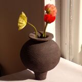 Black Foam Vase