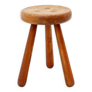 tabouret tripode brutaliste