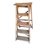 Escabeau ancien en bois