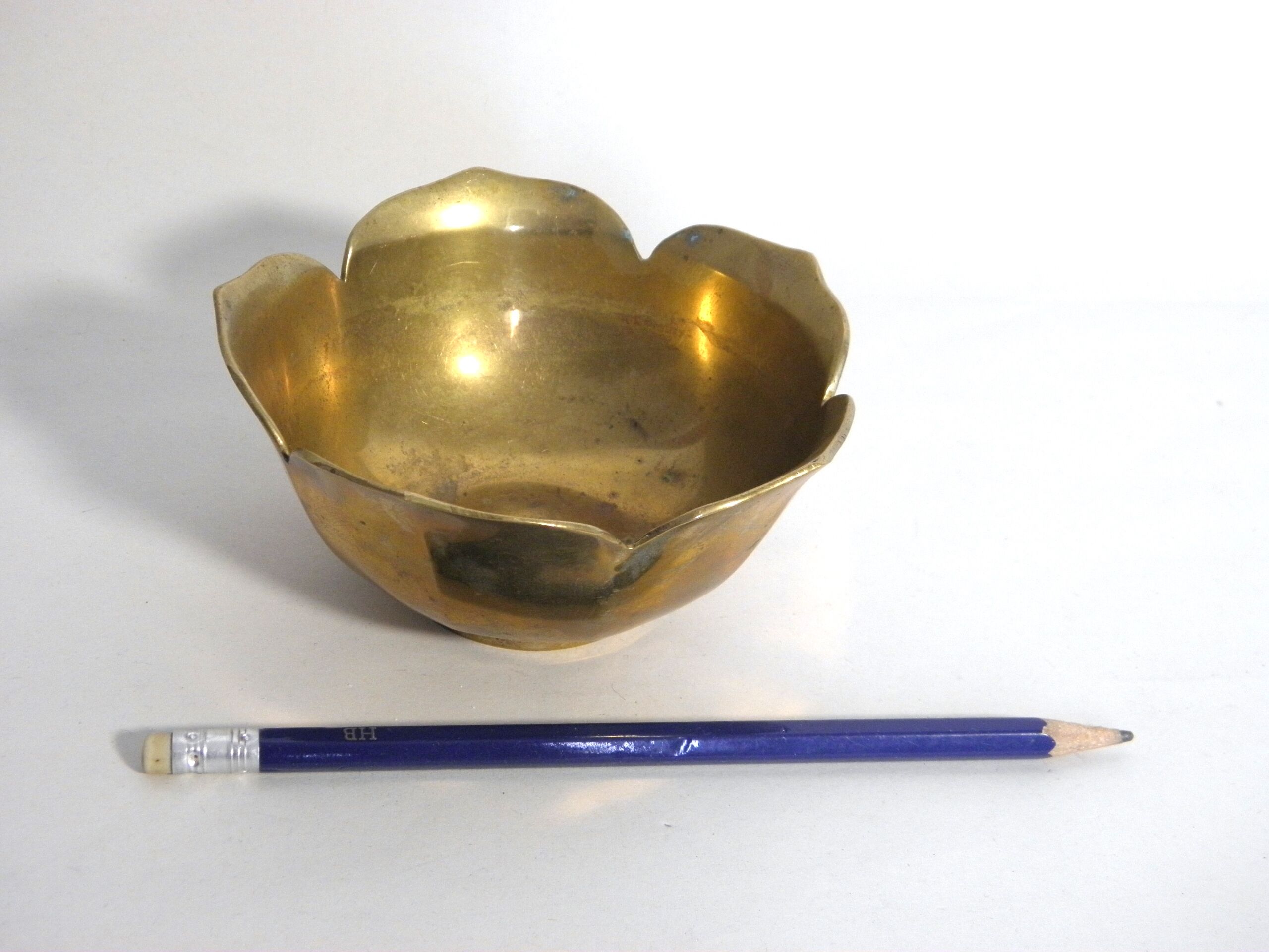1970 brass empty-pocket cup