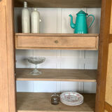 Linen wardrobe