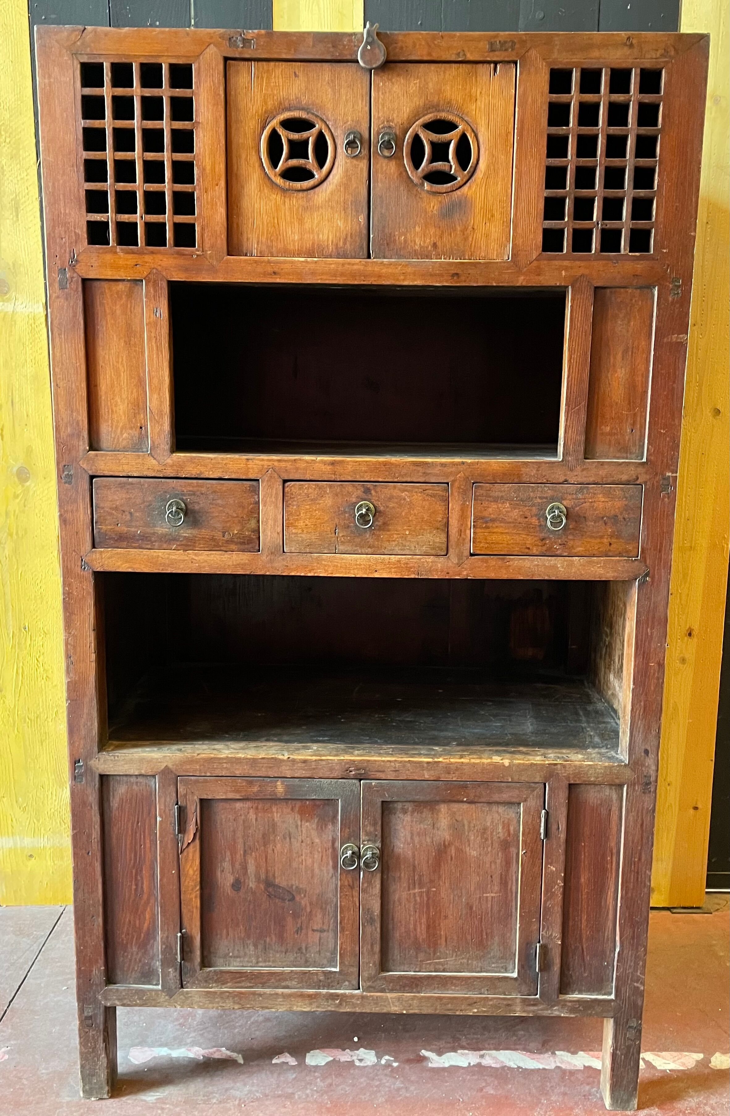 Chinese vessel cabinet 19th century in elm wood