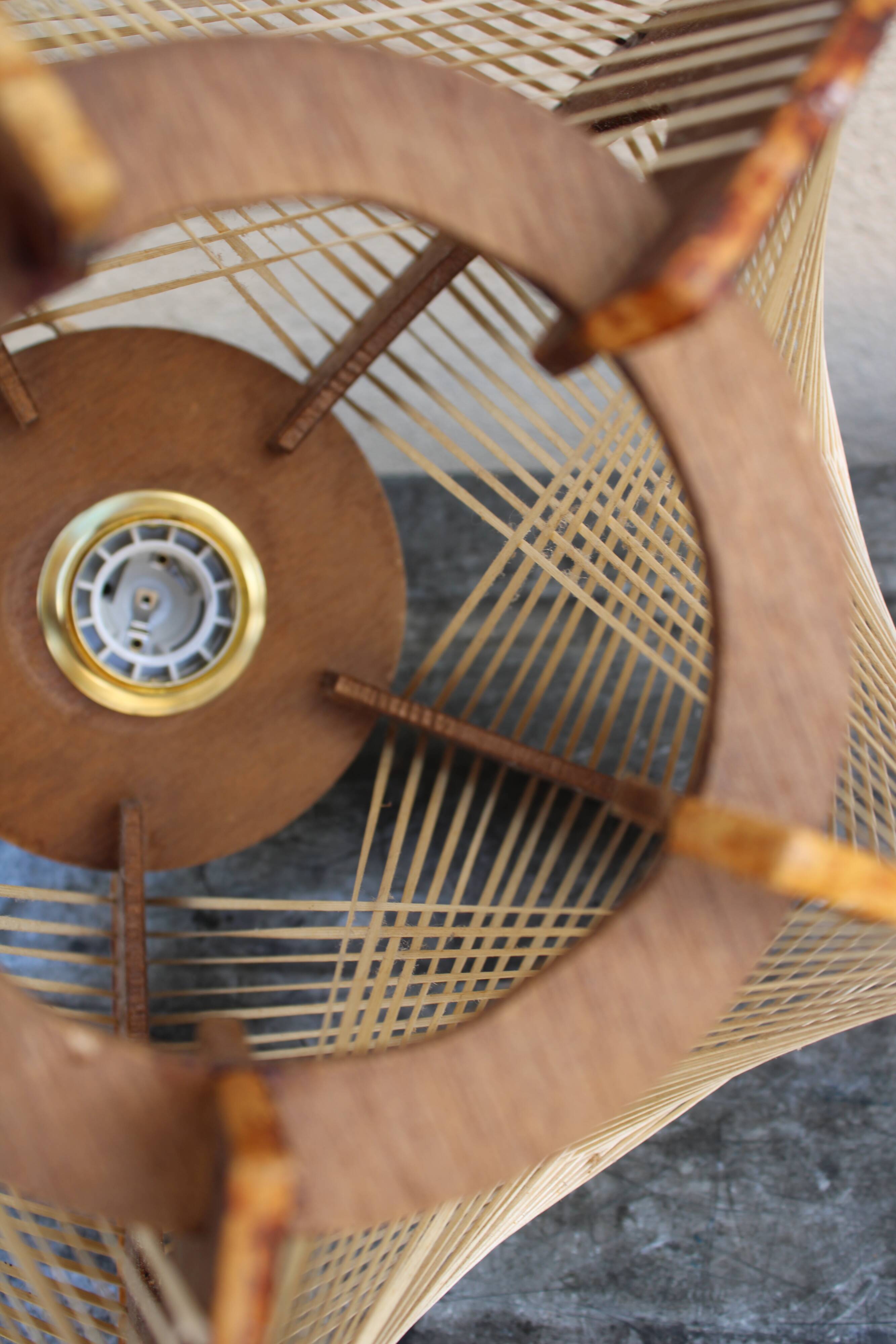 Wooden and rattan suspension