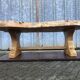 Table basse brutaliste en orme massif de fabrication artisanale